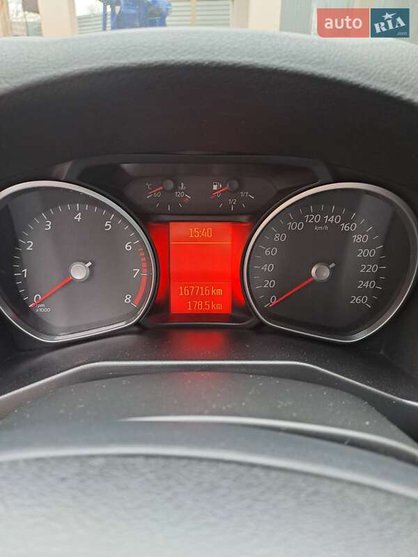 Седан Ford Mondeo 2012 в Мукачево