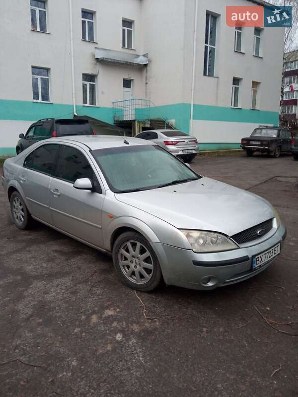 Седан Ford Mondeo 2002 в Кременце