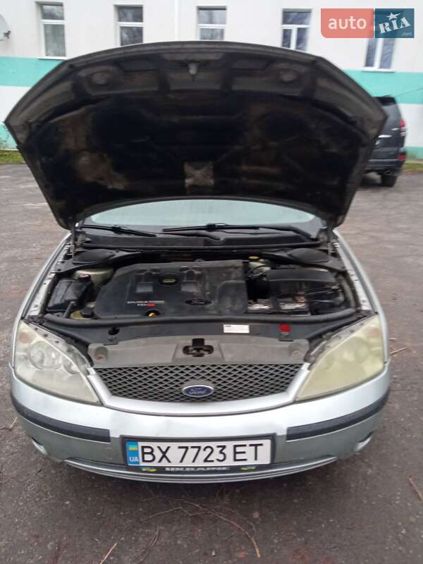 Седан Ford Mondeo 2002 в Кременце