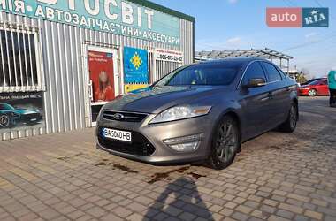 Седан Ford Mondeo 2011 в Кропивницком