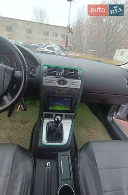Седан Ford Mondeo 2005 в 