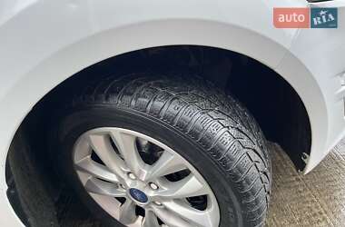 Седан Ford Mondeo 2012 в 
