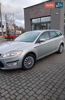 Універсал Ford Mondeo 2013 в Івано-Франківську