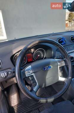 Універсал Ford Mondeo 2011 в Житомирі