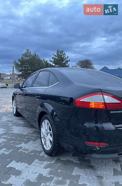 Седан Ford Mondeo 2010 в Львові