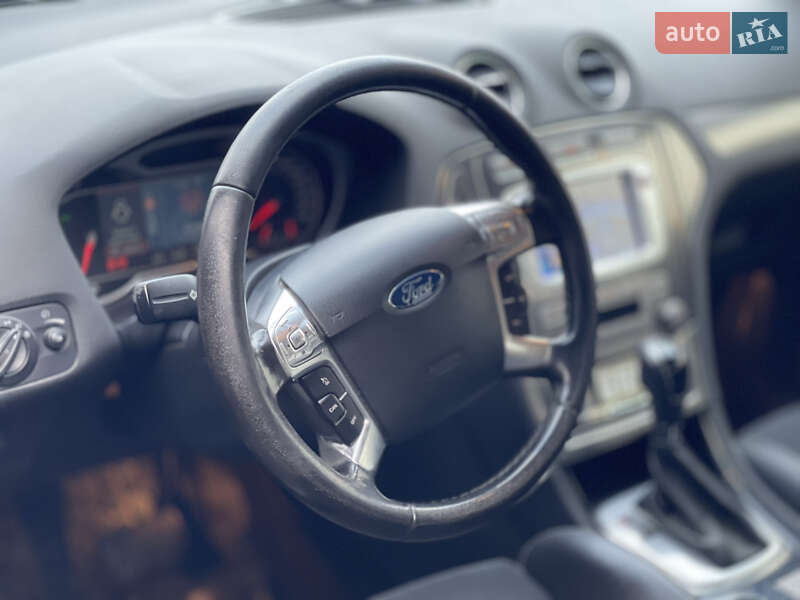 Лифтбек Ford Mondeo 2008 в Полтаве