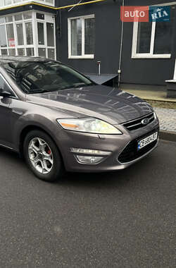 Седан Ford Mondeo 2011 в Чернигове