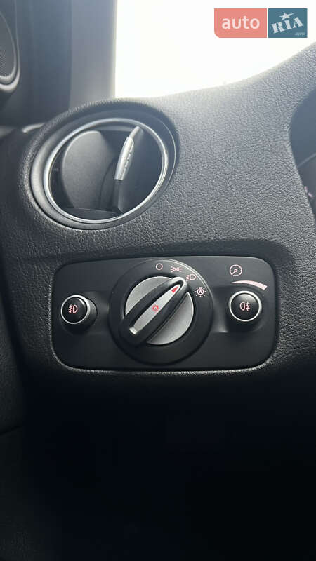 Седан Ford Mondeo 2011 в Чернигове