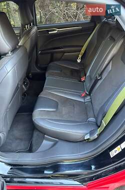Лифтбек Ford Mondeo 2017 в 