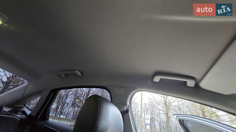 Седан Ford Mondeo 2012 в Умани