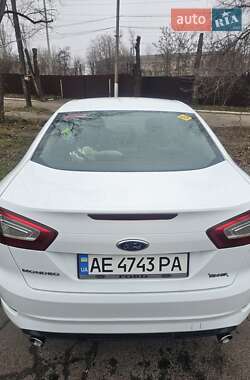 Седан Ford Mondeo 2012 в 
