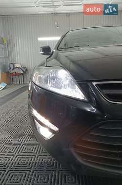 Седан Ford Mondeo 2011 в Киеве