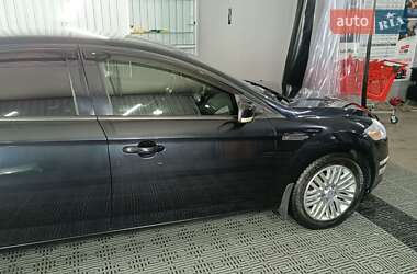 Седан Ford Mondeo 2011 в Киеве