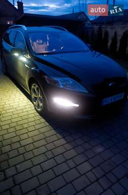 Универсал Ford Mondeo 2011 в 