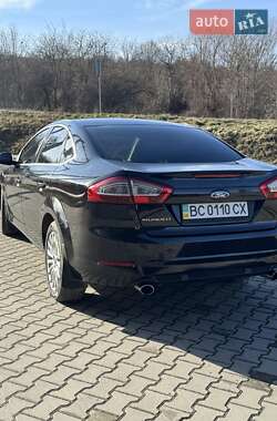 Седан Ford Mondeo 2012 в Львове