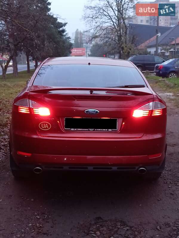 Лифтбек Ford Mondeo 2008 в Ужгороде