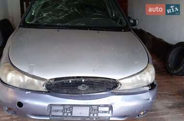 Седан Ford Mondeo 1996 в 