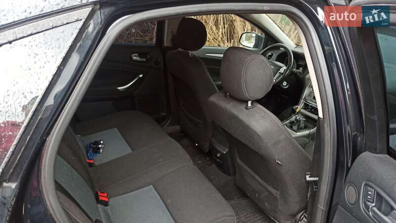Седан Ford Mondeo 2010 в Херсоні