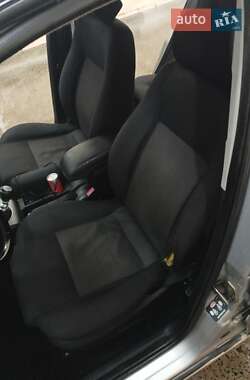 Седан Ford Mondeo 2001 в 