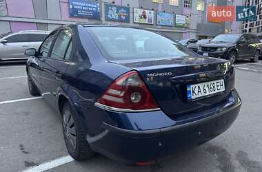 Седан Ford Mondeo 2005 в 