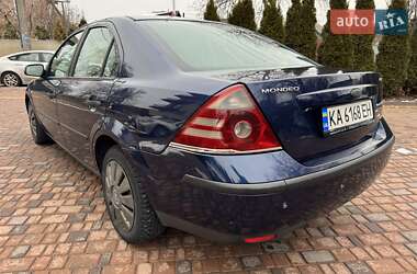 Седан Ford Mondeo 2005 в 