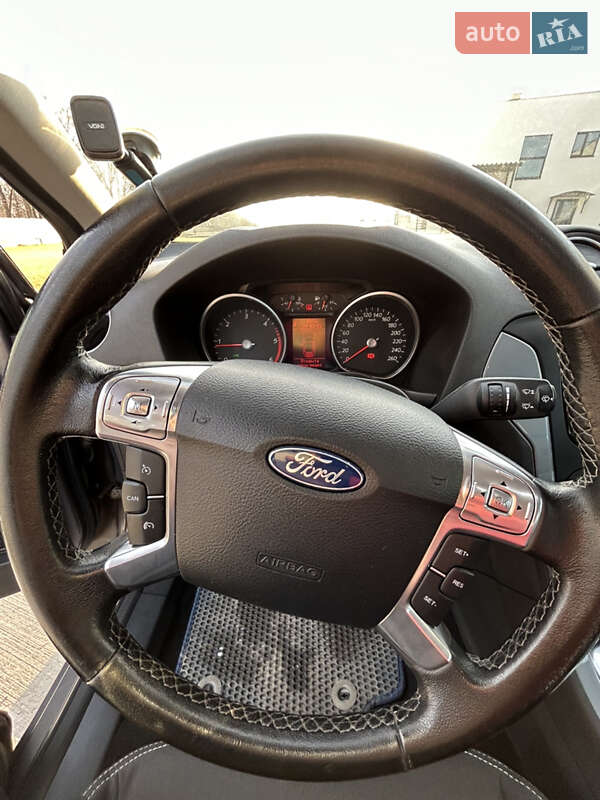 Универсал Ford Mondeo 2010 в Луцке