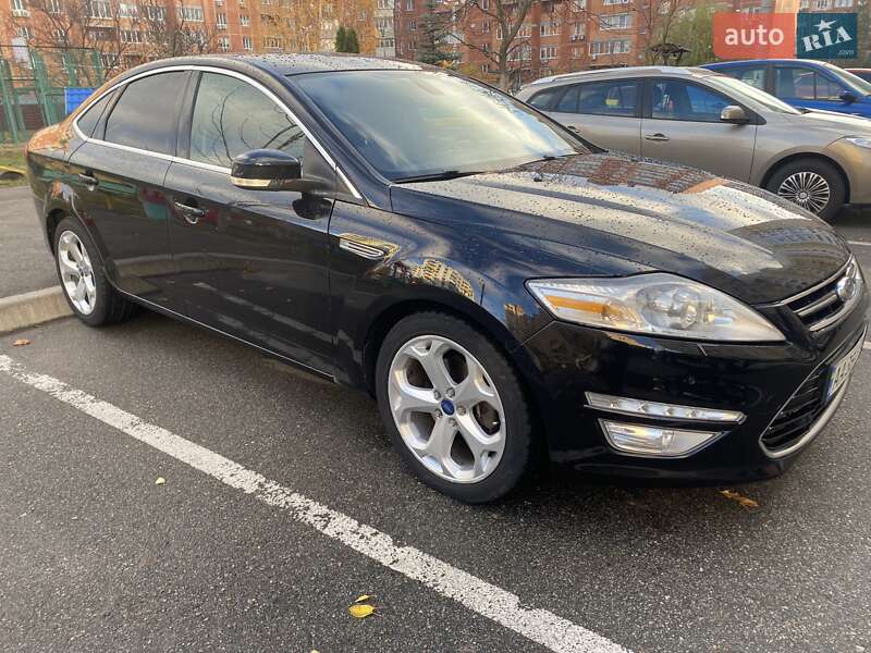 Седан Ford Mondeo 2011 в Борисполі