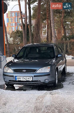 Лифтбек Ford Mondeo 2001 в Житомире