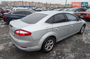 Лифтбек Ford Mondeo 2010 в Ровно