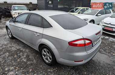 Лифтбек Ford Mondeo 2010 в Ровно