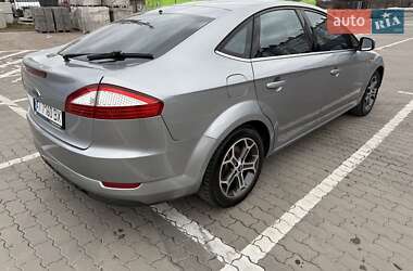 Лифтбек Ford Mondeo 2008 в 