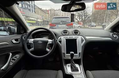 Лифтбек Ford Mondeo 2008 в 
