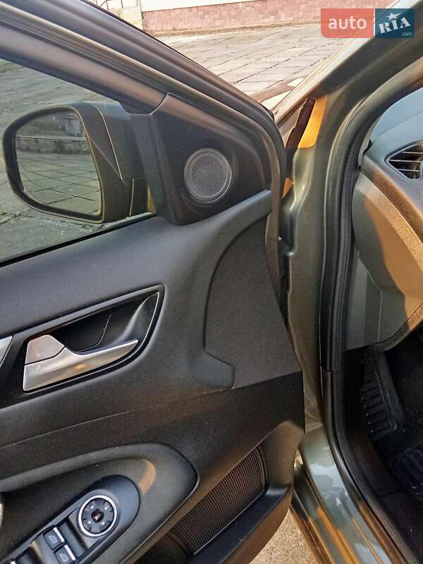 Универсал Ford Mondeo 2011 в Стрые фото 35 Универсал Ford Mondeo 2011 в Стрые