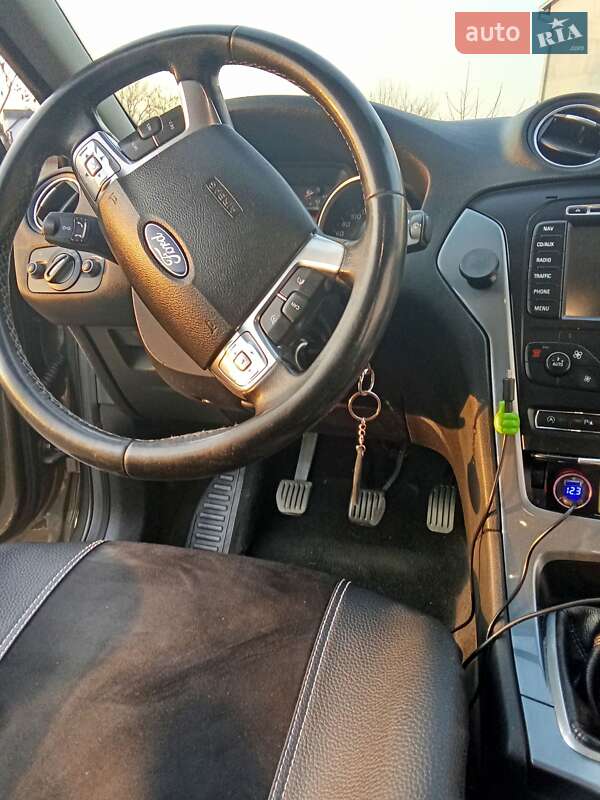 Универсал Ford Mondeo 2011 в Стрые фото 45 Универсал Ford Mondeo 2011 в Стрые