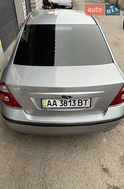 Седан Ford Mondeo 2006 в Киеве