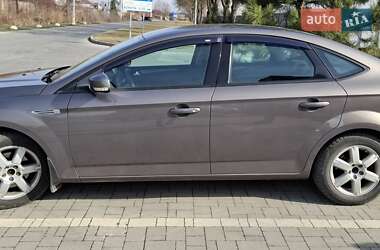 Седан Ford Mondeo 2012 в 