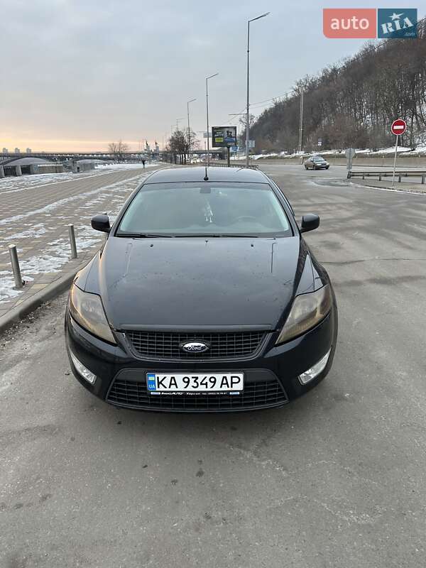 Седан Ford Mondeo 2008 в 