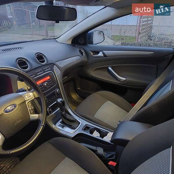 Универсал Ford Mondeo 2013 в Стрые
