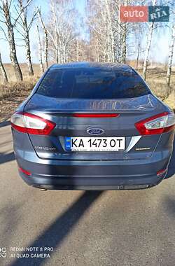 Седан Ford Mondeo 2011 в 