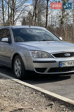 Лифтбек Ford Mondeo 2004 в Новом Роздоле