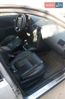 Седан Ford Mondeo 2002 в 