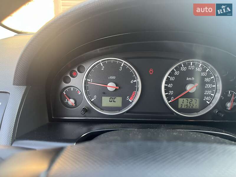 Универсал Ford Mondeo 2002 в Черновцах