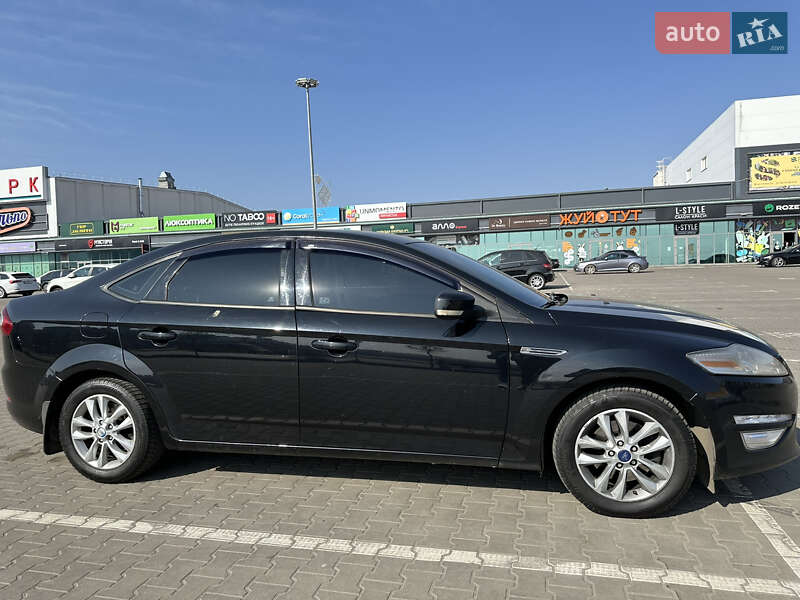 Седан Ford Mondeo 2011 в Киеве