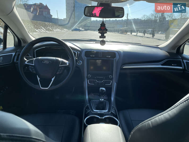Універсал Ford Mondeo 2015 в Тернополі