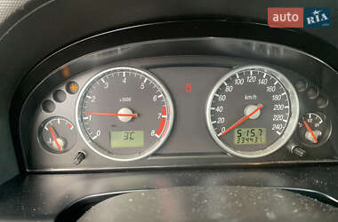 Лифтбек Ford Mondeo 2002 в 