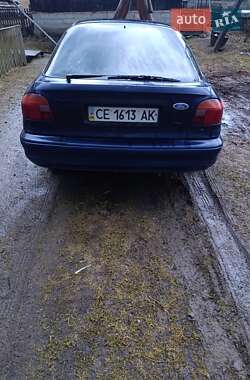 Лифтбек Ford Mondeo 1995 в Надворной