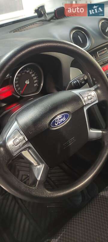 Седан Ford Mondeo 2012 в Усатово фото 4 Седан Ford Mondeo 2012 в Усатово