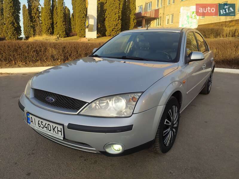 Седан Ford Mondeo 2002 в Сквире