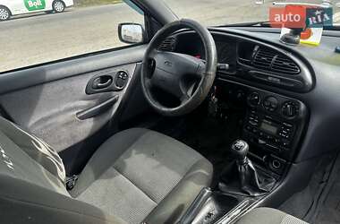 Ліфтбек Ford Mondeo 1997 в 