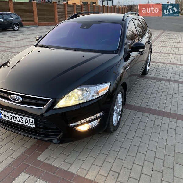 Універсал Ford Mondeo 2011 в Ізмаїлі